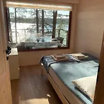 - Komfortowe Nad Jeziorem Wdzydze Z Przepieknym Widokiem Tatil Evi