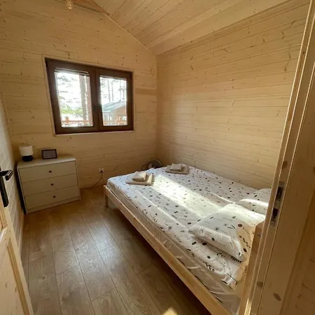 - Komfortowe Nad Jeziorem Wdzydze Z Przepieknym Widokiem Borsk