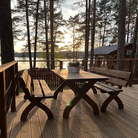 - Komfortowe Nad Jeziorem Wdzydze Z Przepieknym Widokiem Borsk