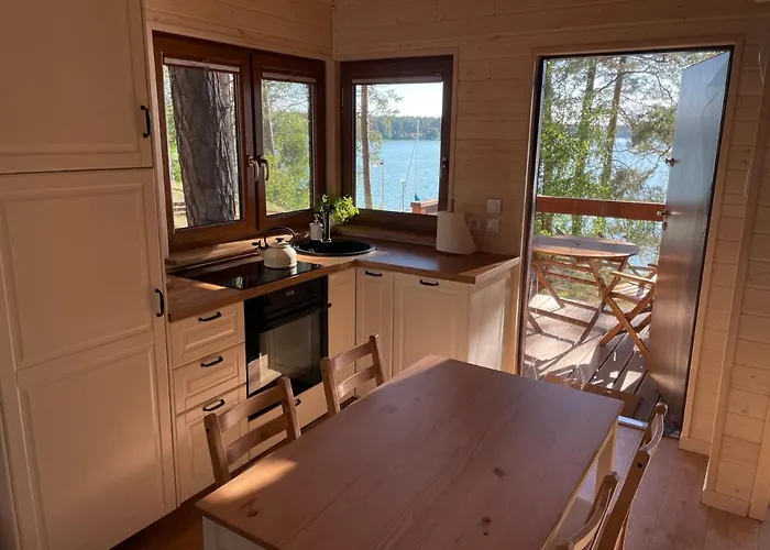 Casa vacanze - Komfortowe Nad Jeziorem Wdzydze Z Przepieknym Widokiem Borsk